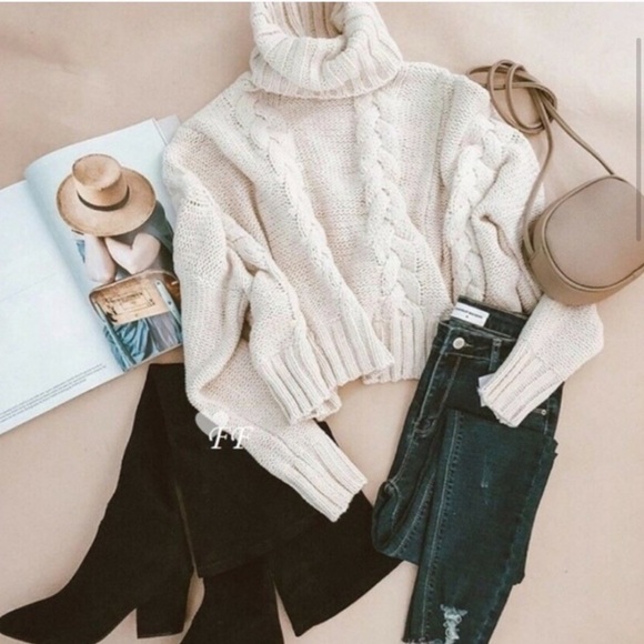 🍁LAST ONE Oversized Cable Knit Turtleneck Sweater🍁 - Picture 5 of 15